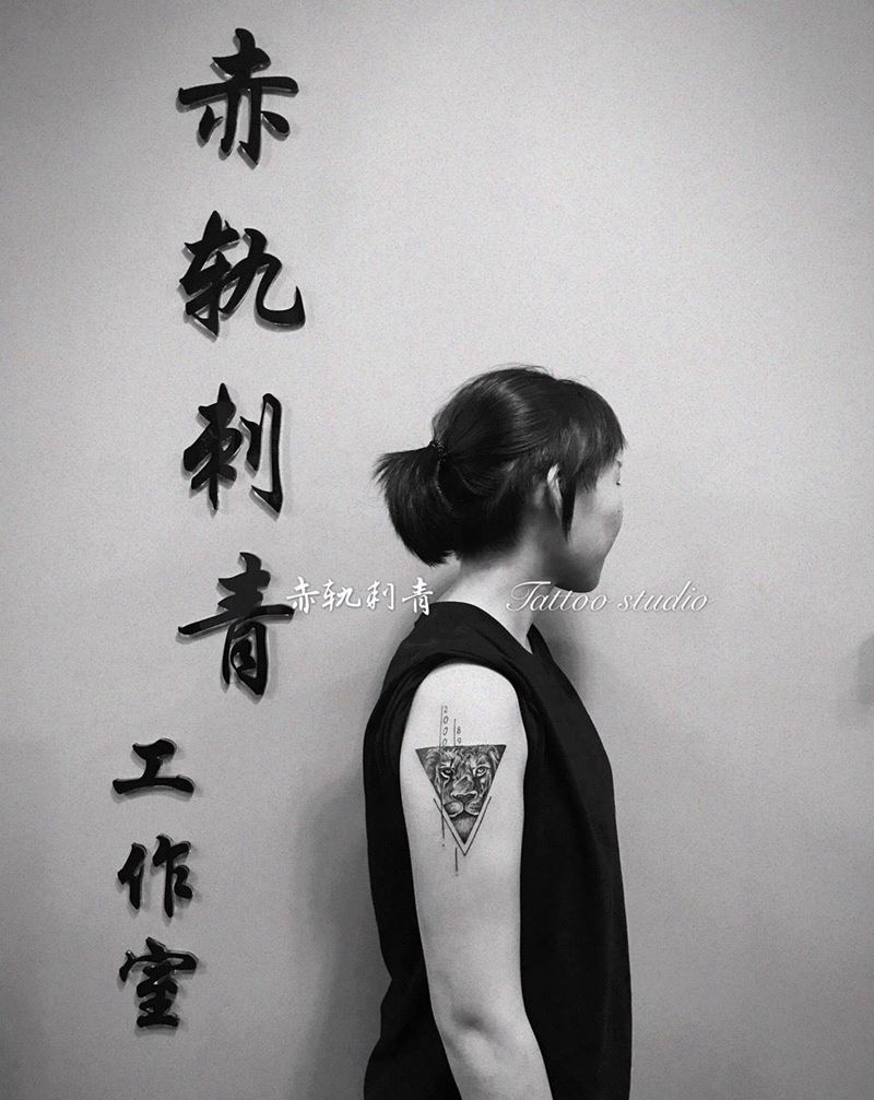 狮子纹身图片
