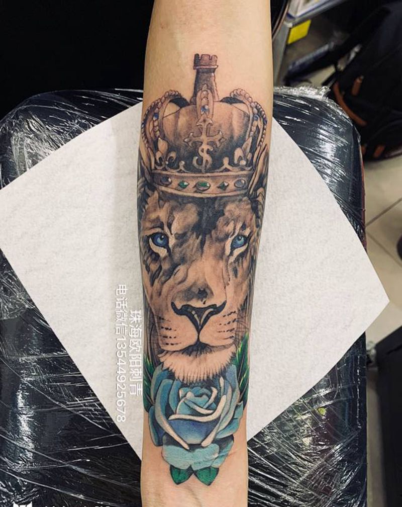 狮子纹身图片_欧美写实纹身图案