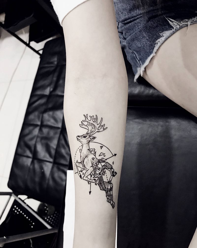 小图两个纹身图片_手部New School纹身图案