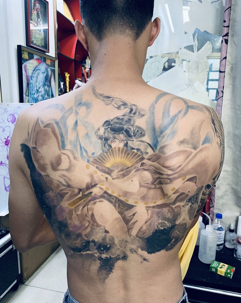 东皇太一纹身图片_背部纹身图案