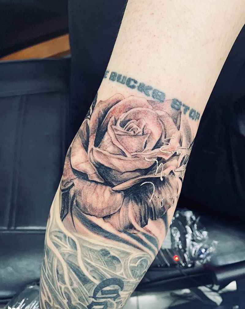玫瑰纹身图片_手臂纹身图案