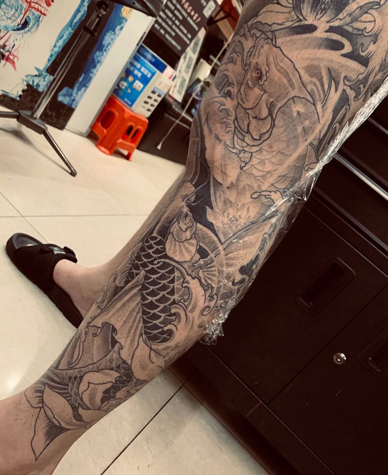 花腿纹身图片_腿部纹身图案