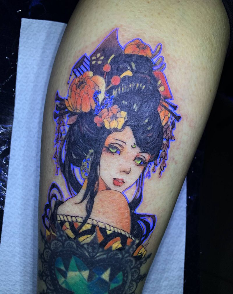 艺妓纹身图片_腿部纹身图案