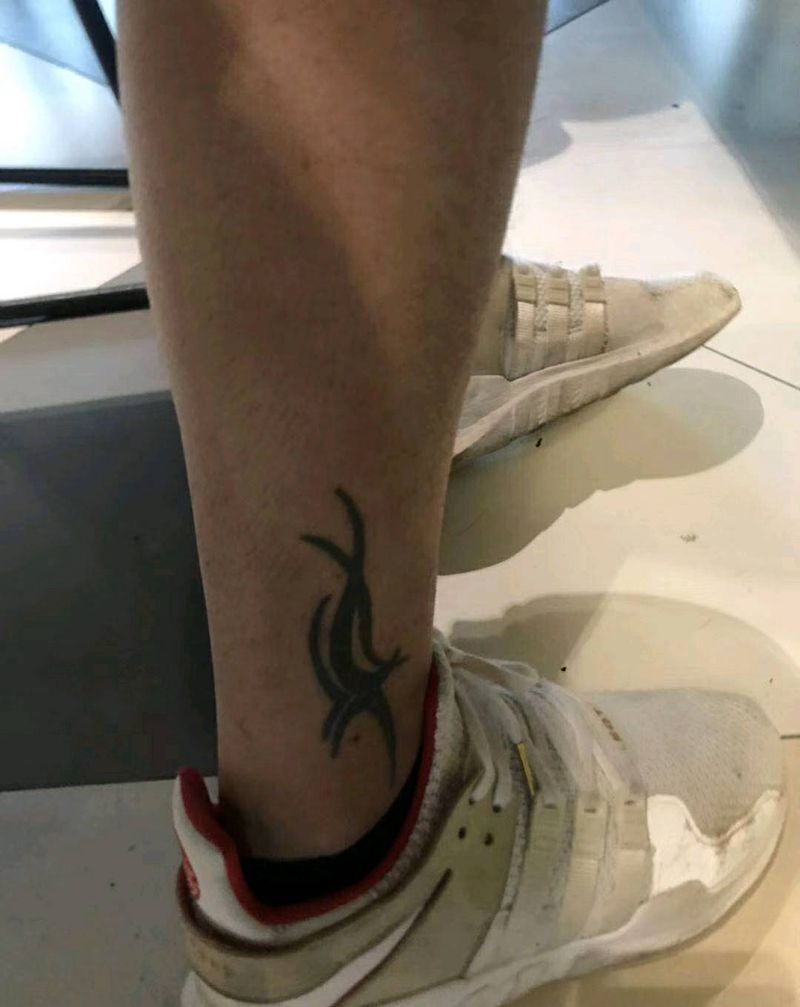 new school遮盖纹身图片_脚部New School遮盖纹身图案