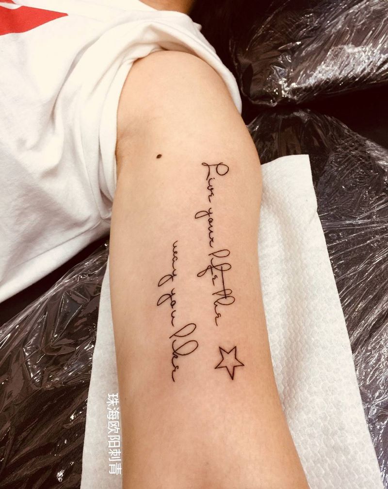 字母纹身图片