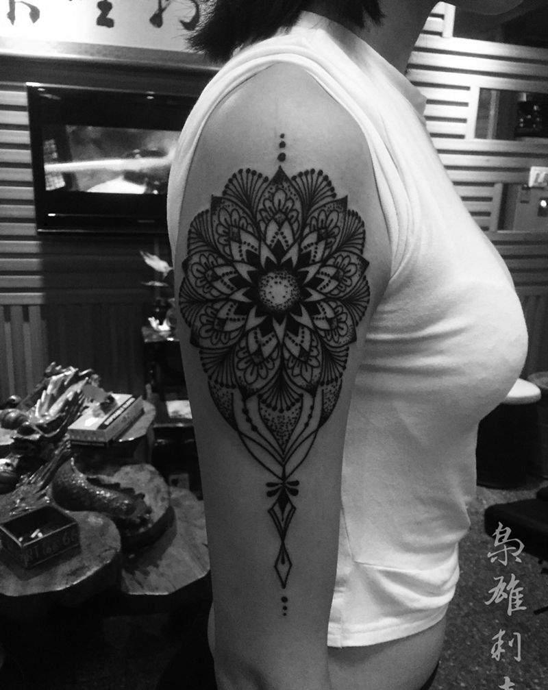 梵花纹身图片_成品手臂清新图腾纹身图案