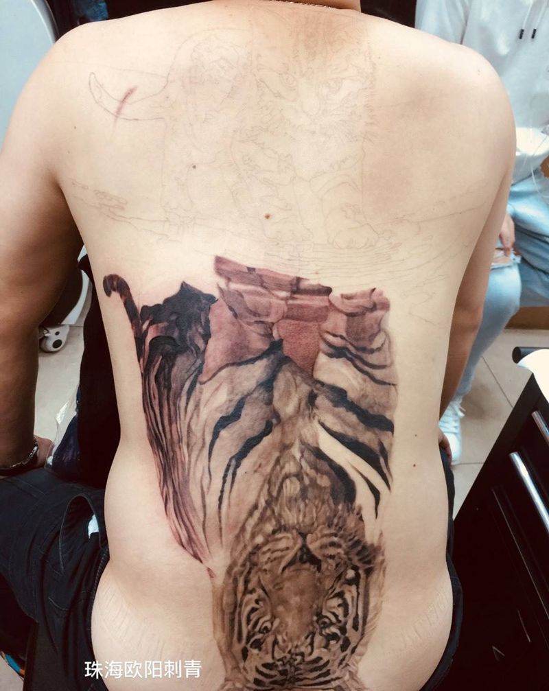 《内心》纹身图片