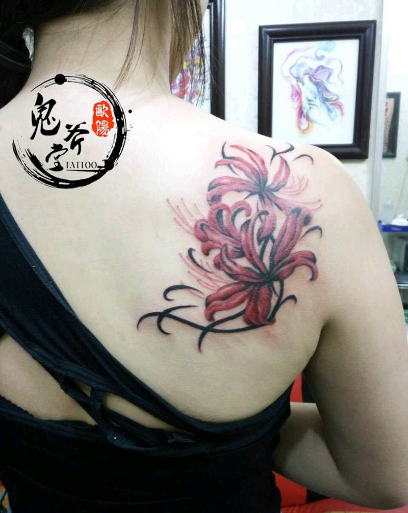 彼岸花纹身图片