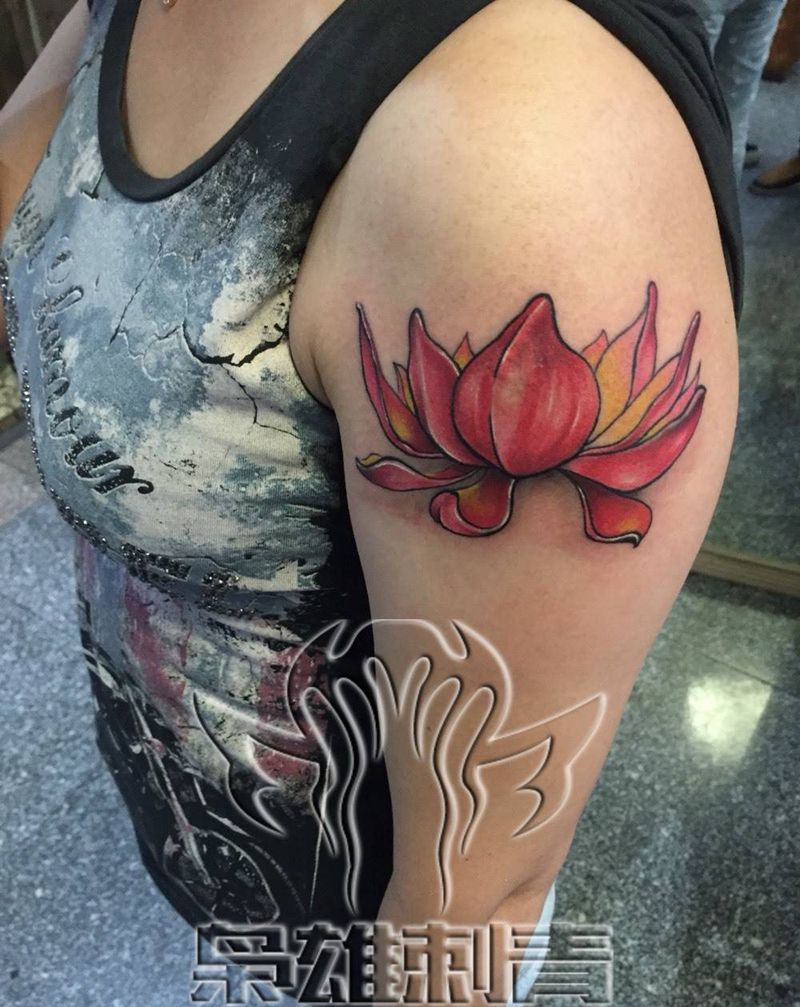 【莲花】纹身图片_手臂传统静物清新纹身图案