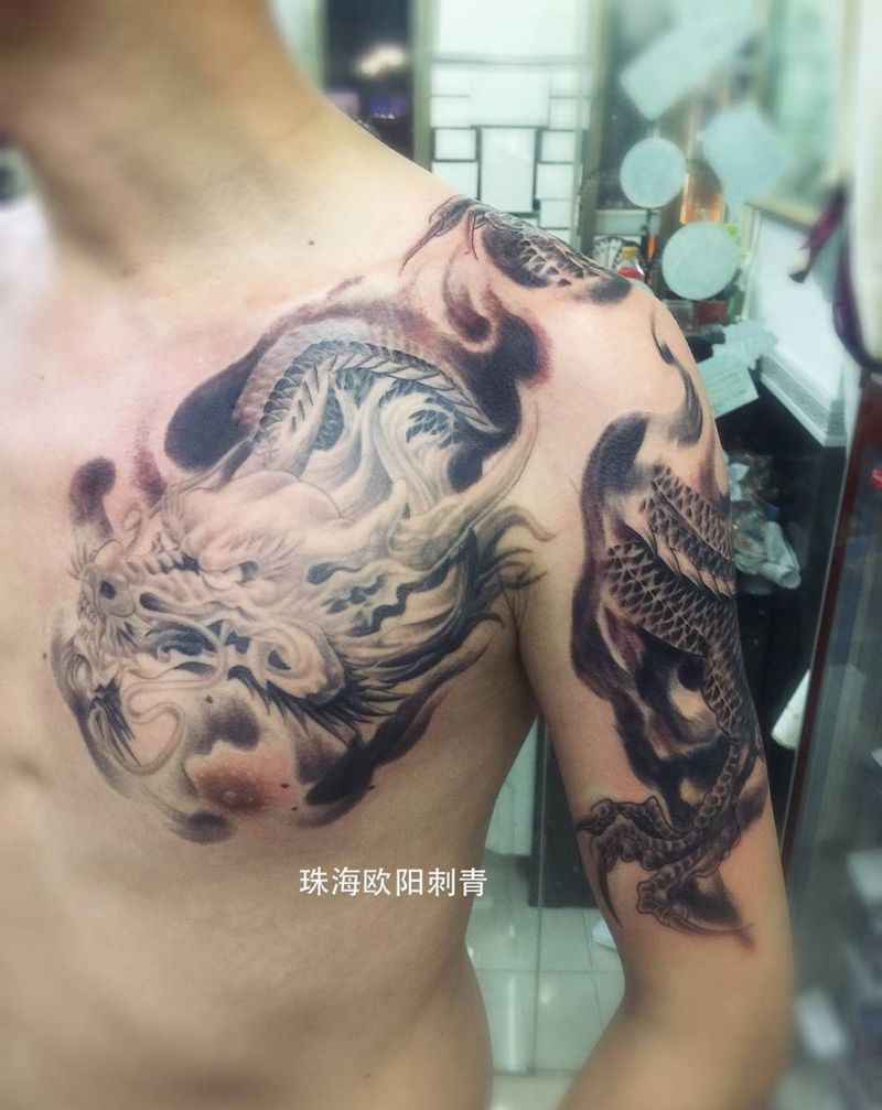 云中龙纹身图片