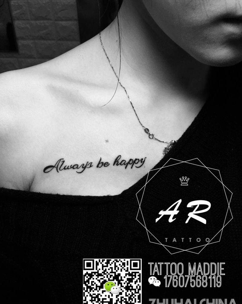 小清新字母纹身图片_成品胸部纹身图案