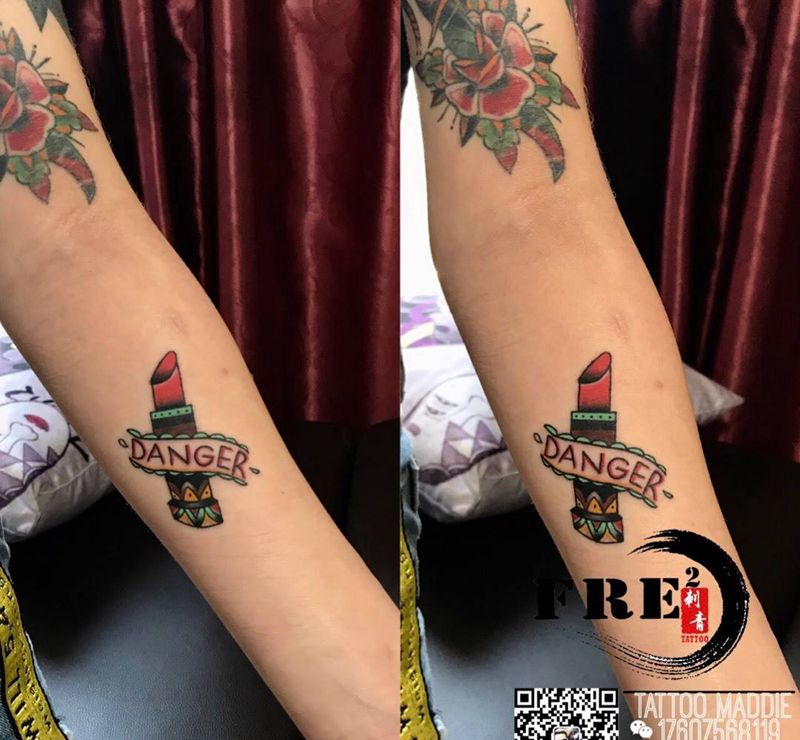 来支口红？纹身图片