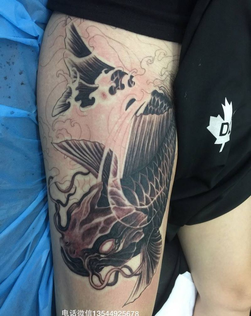 鲤鱼跃龙门  未完成纹身图片