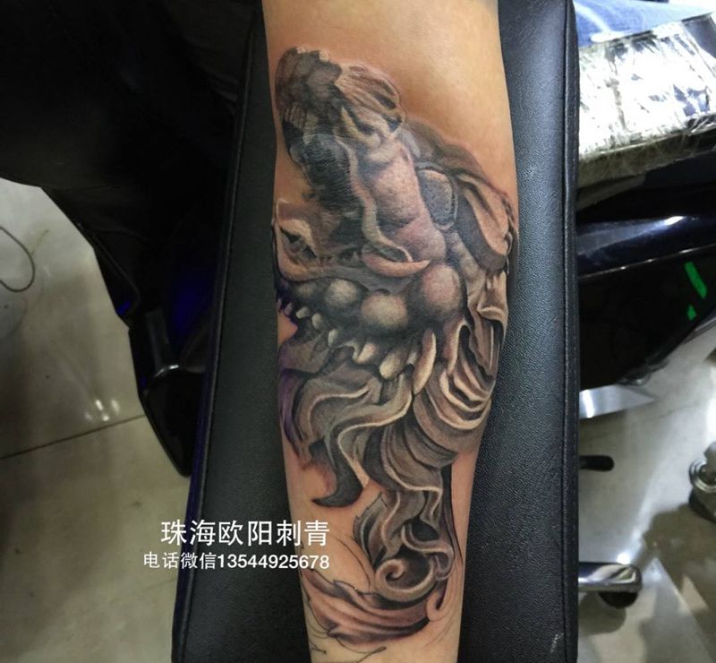 花臂未完成纹身图片