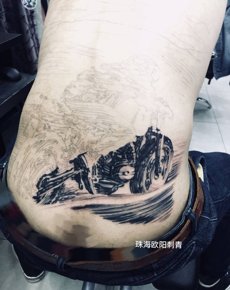 《骑士的向往》纹身图片