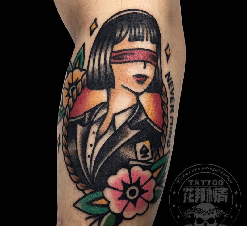 蒙眼女郎纹身图片_腿部New School女郎纹身图案