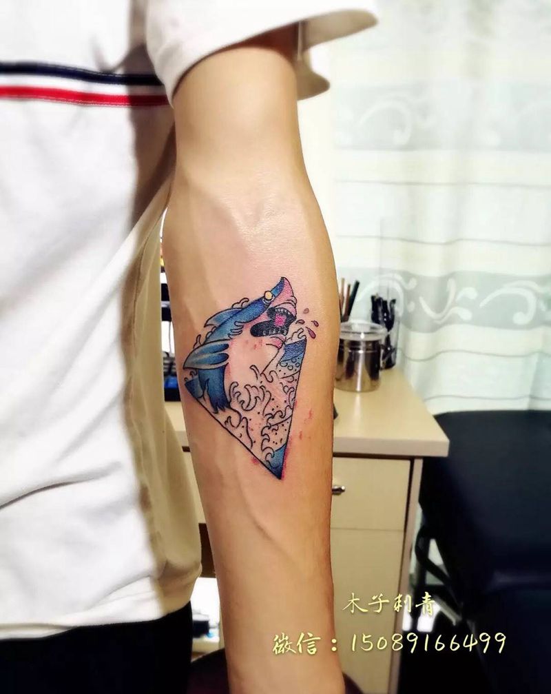 欧美鲨鱼纹身图片