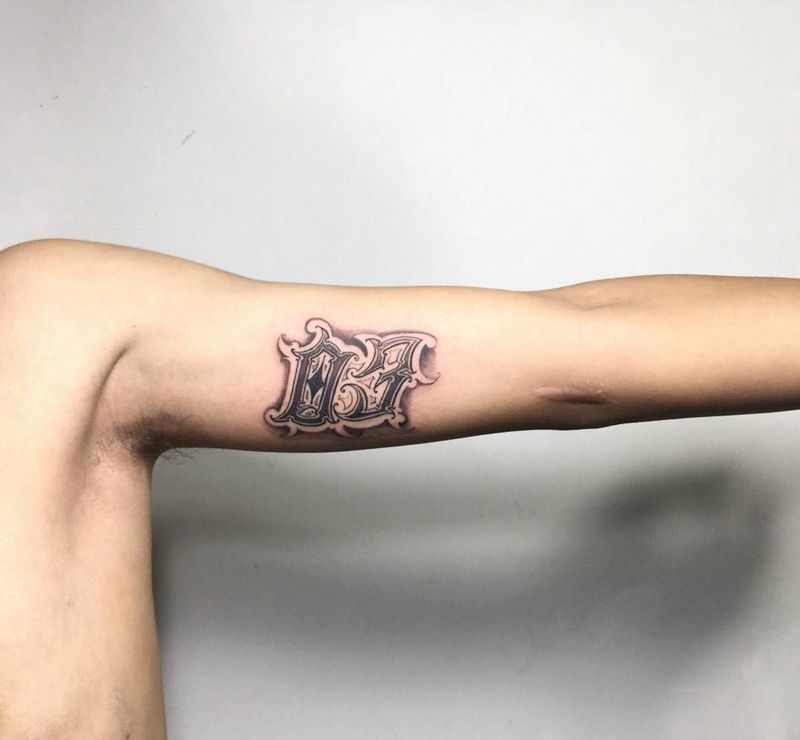 3纹身图片_手臂手部花体字几何纹身图案