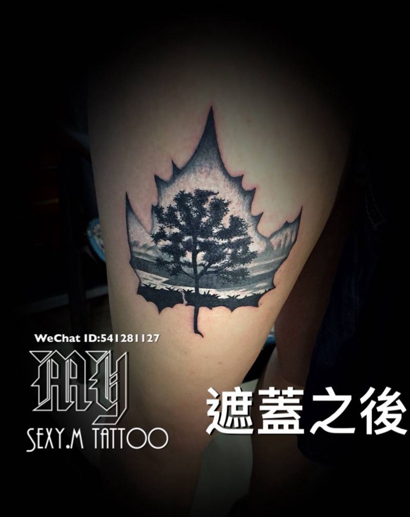 黑灰不規則楓葉纹身图片_成品腿部写实纹身图案