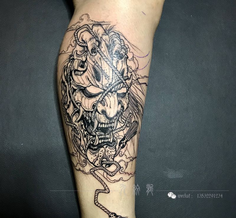 般若纹身图片_腿部新传统纹身图案