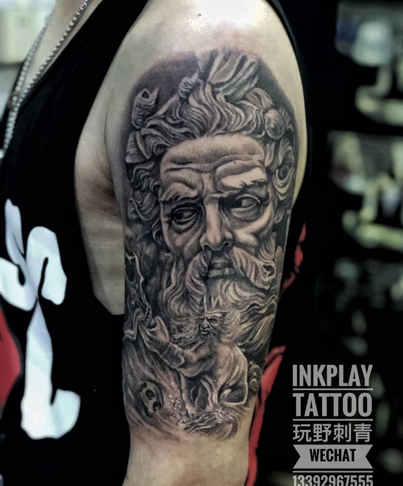 海神波塞冬 一次完成纹身图片_手臂欧美写实纹身图案