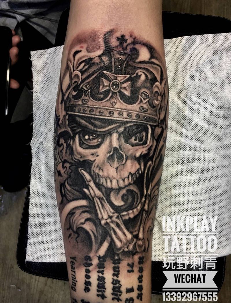 皇冠骷髅。纹身图片