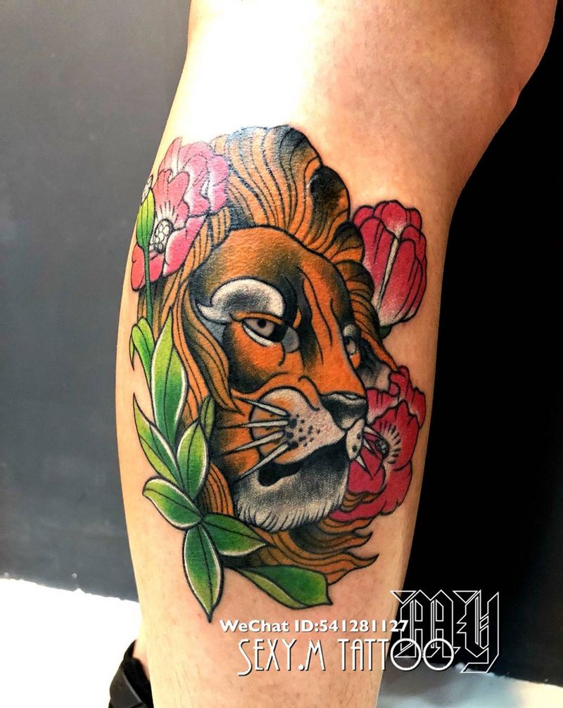 School风格狮子纹身图片_成品脚部欧美动物纹身图案