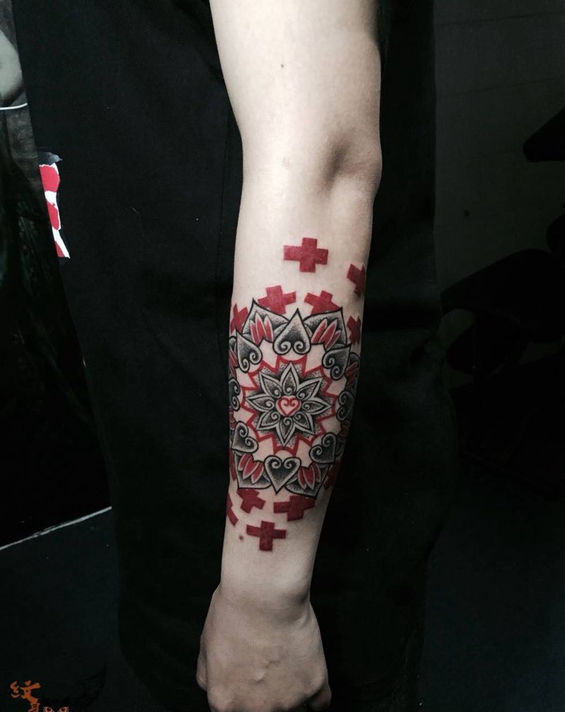 梵花纹身图片_手臂图腾传统纹身图案