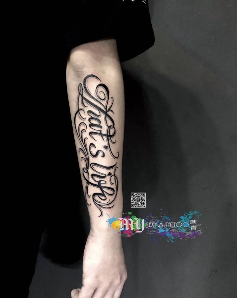 设计软花体英文纹身图片_手部花体字纹身图案