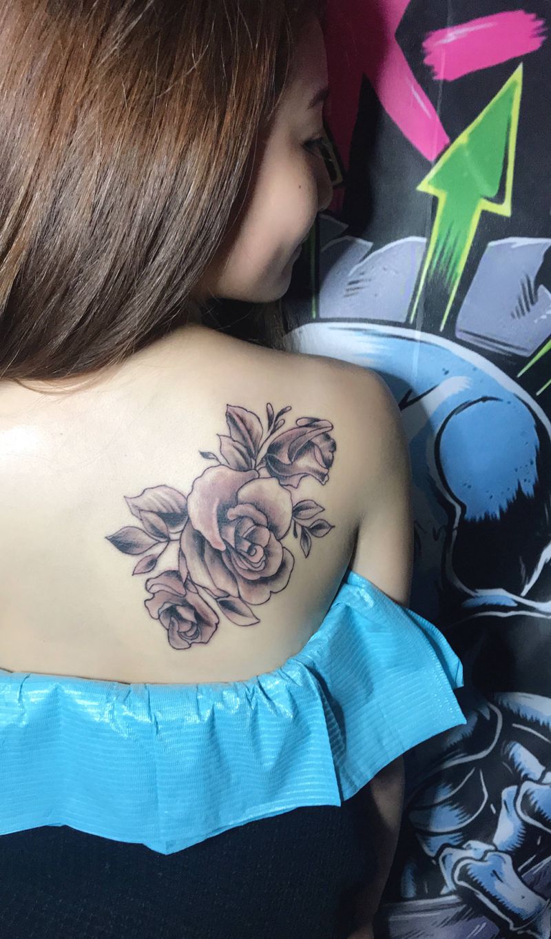 无痛 花纹身图片