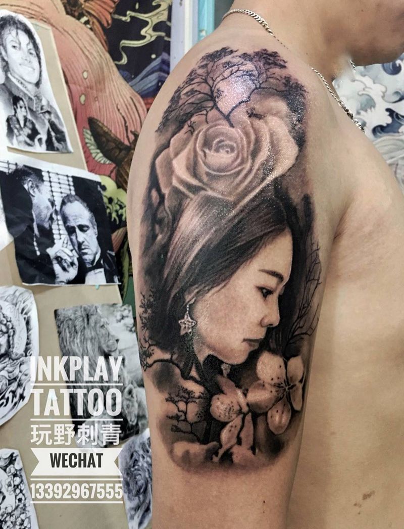 现场设计 图中美女为客户女朋友，只有真爱才会纹在身上纹身图片