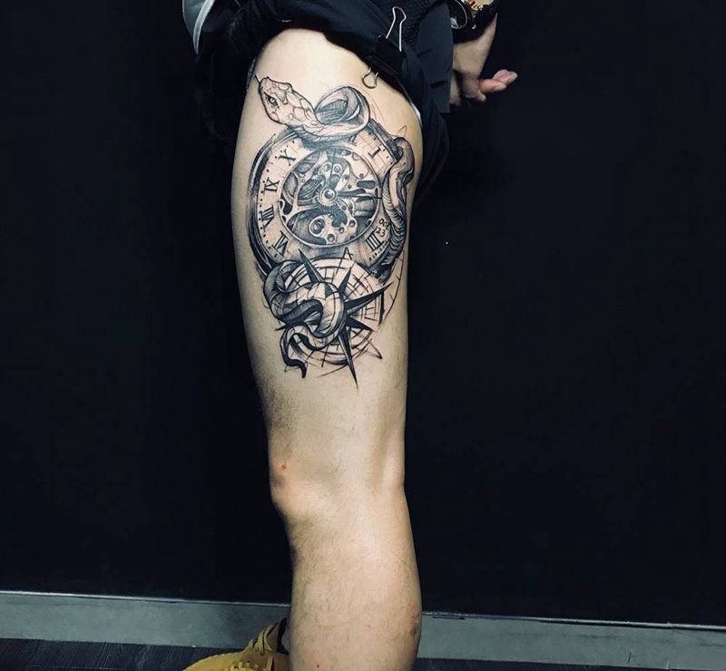 单针纹身图片_腿部点刺欧美写实纹身图案