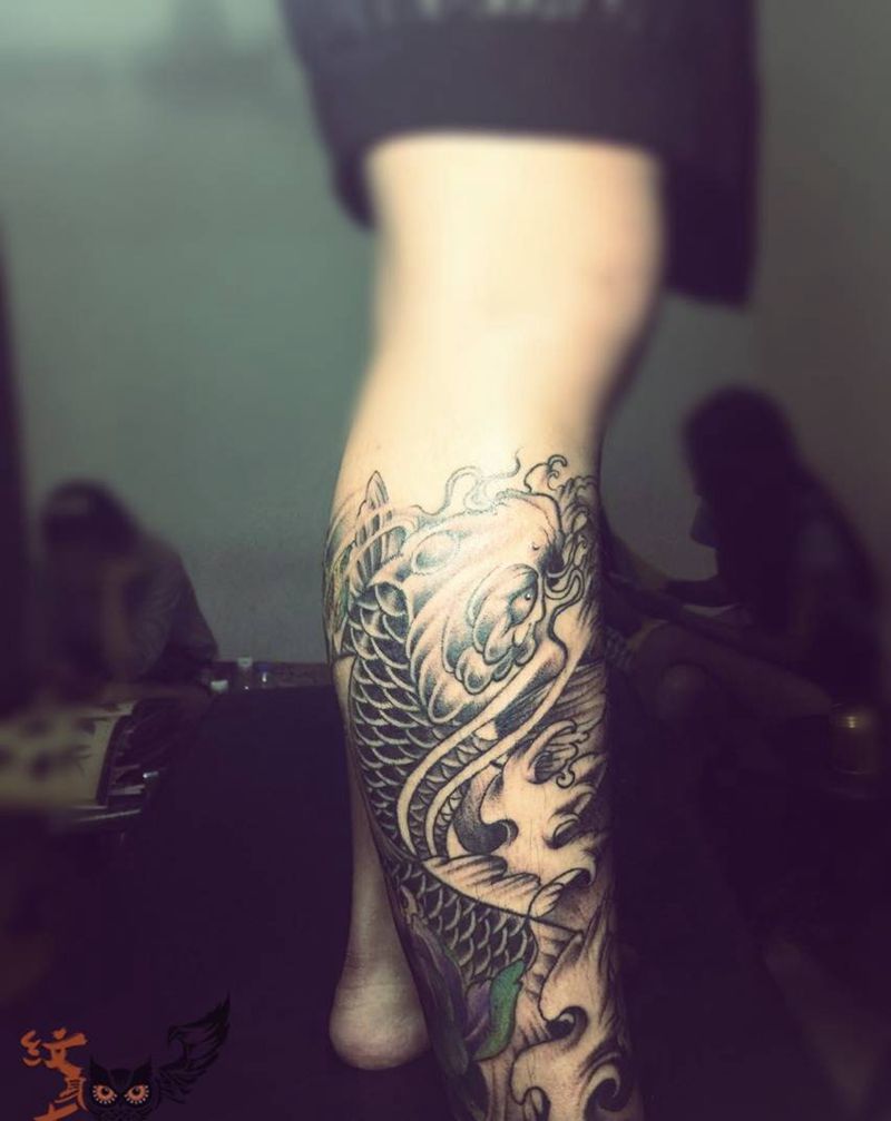 鲤鱼荷花纹身图片