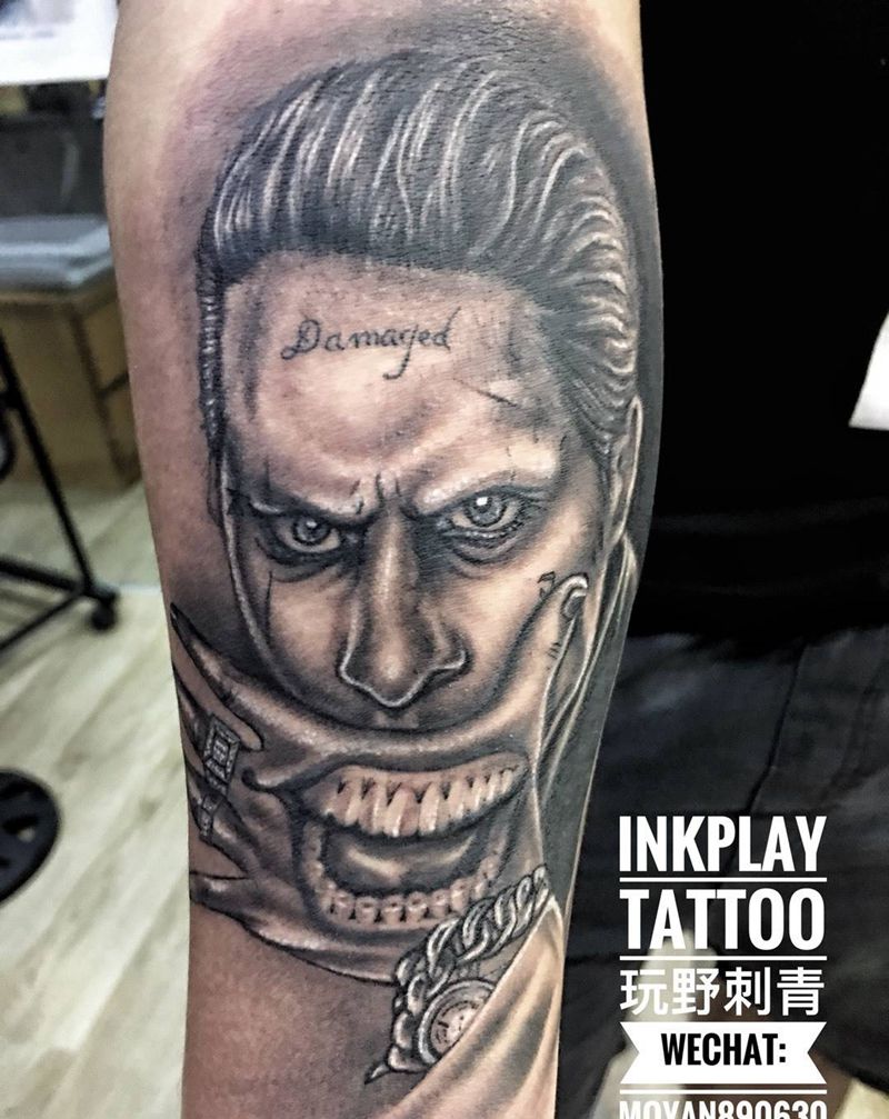 自杀小队 又一个帅气小丑完成纹身图片