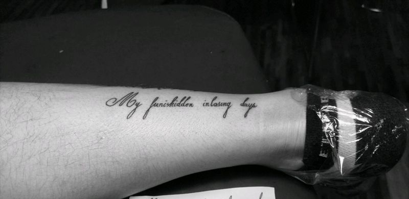 英文纹身纹身图片_脚部纹身图案