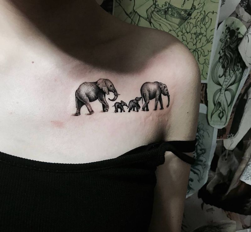 象纹身图片_成品肩部胸部欧美清新动物纹身图案