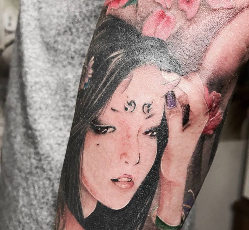 包小臂歌姬完成纹身图片_成品手臂欧美清新人物纹身图案