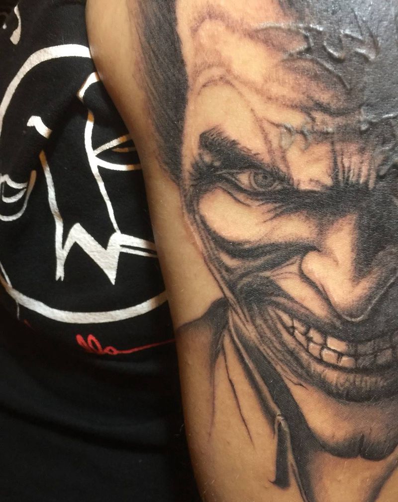 原创小丑遮盖纹身图片