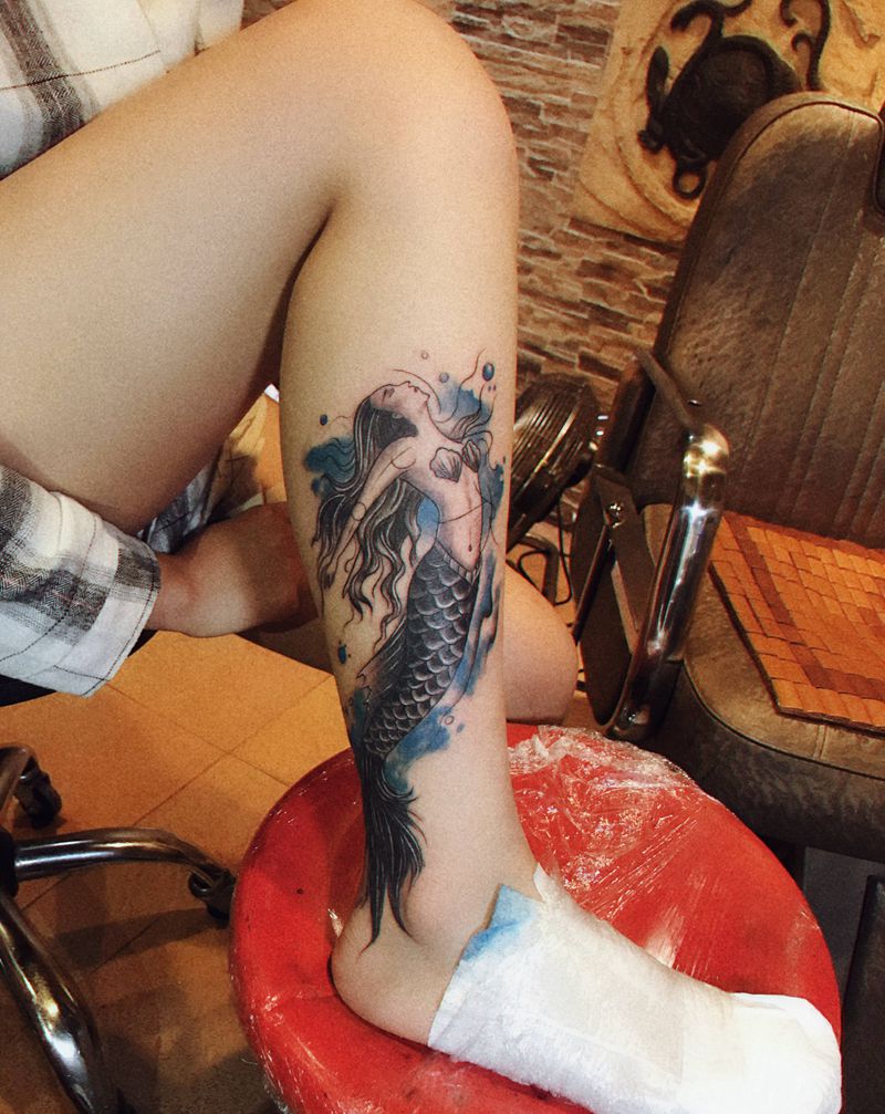 美人鱼纹身图片_腿部纹身图案