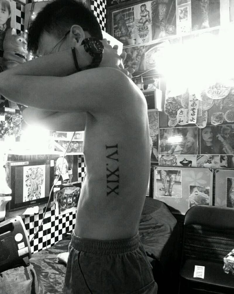 罗马数字纹身图片