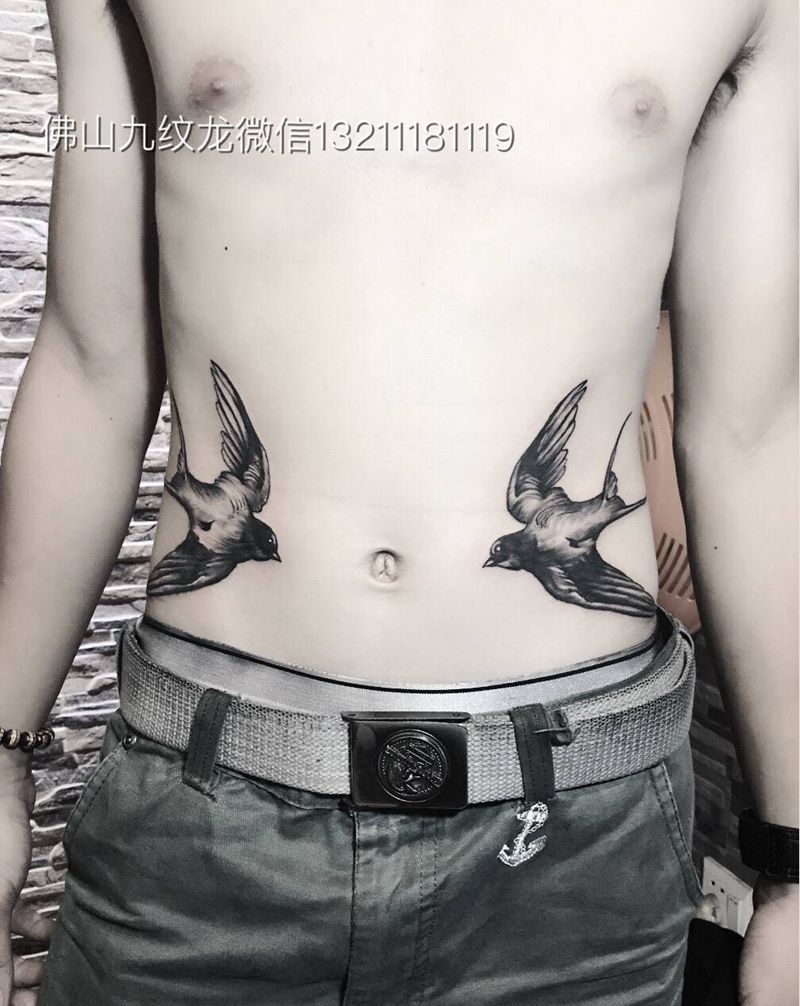 双飞燕纹身图片