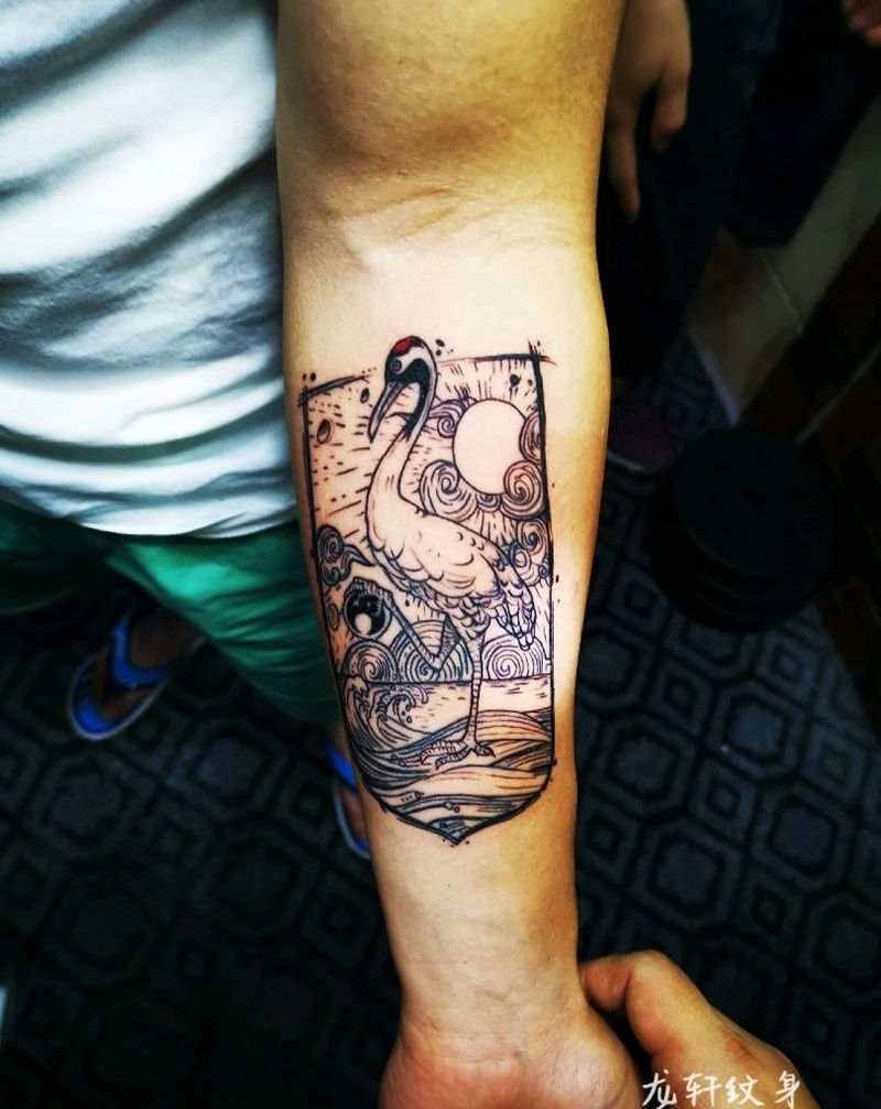 仙鹤纹身图片_手部老传统纹身图案