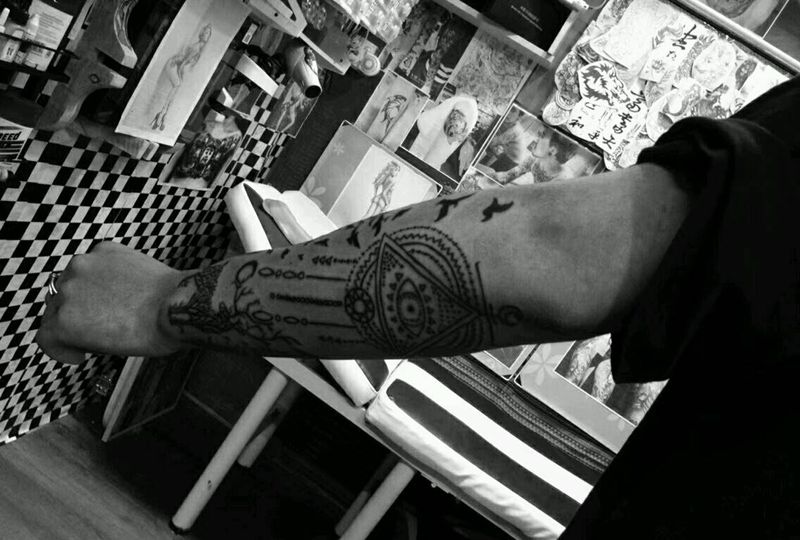 捕梦网纹身图片