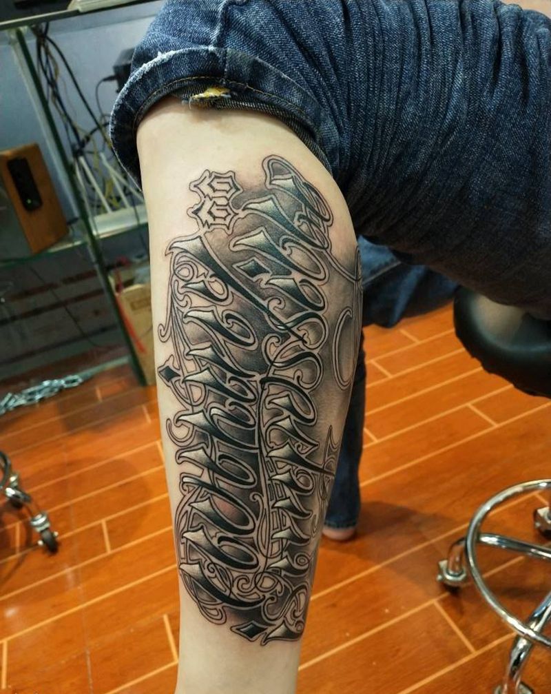 花体英文纹身图片