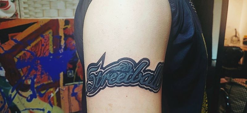 streetlall，街球纹身图片_手臂花体字New School纹身图案