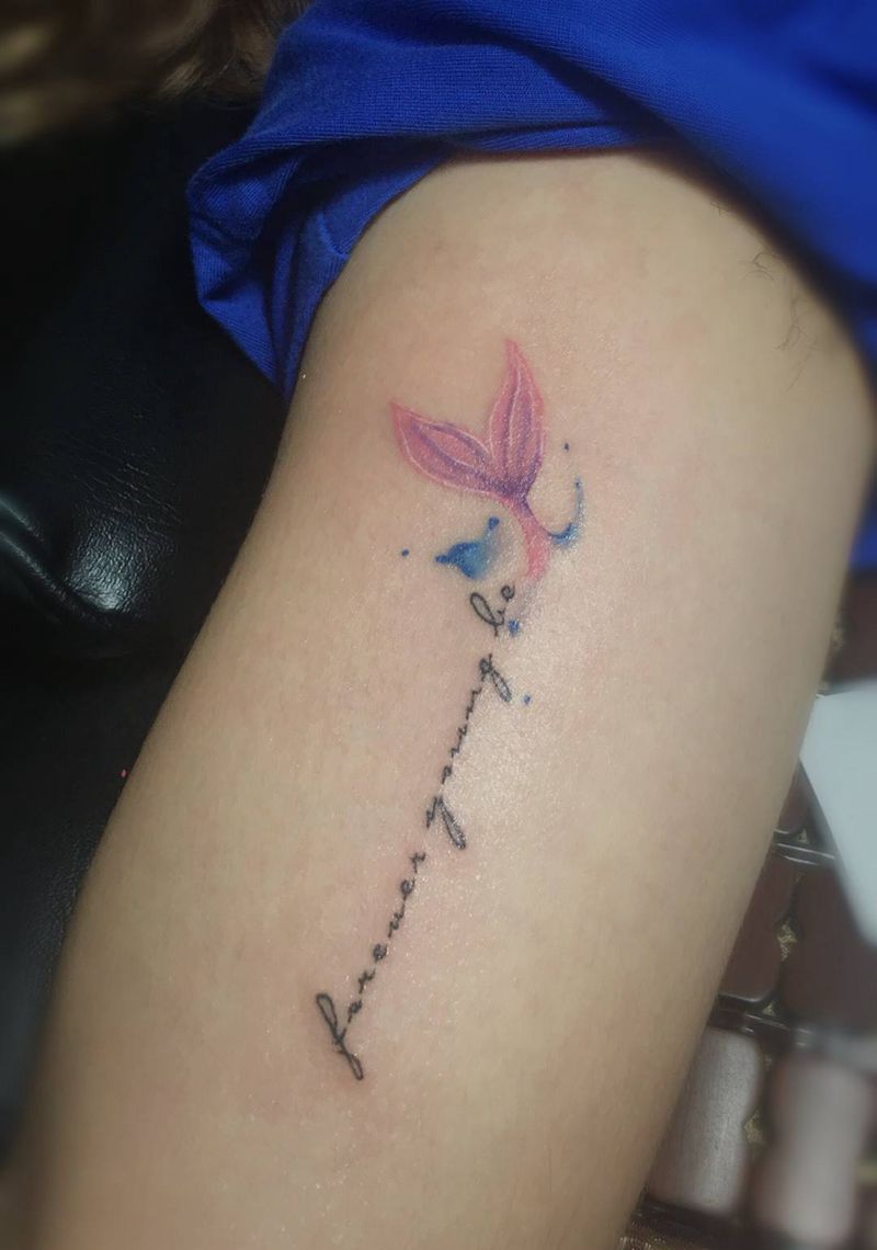 小清新英文纹身图片_字符动物清新手部成品纹身图案