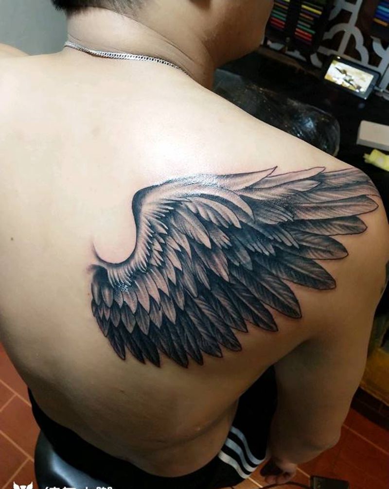翅膀纹身图片