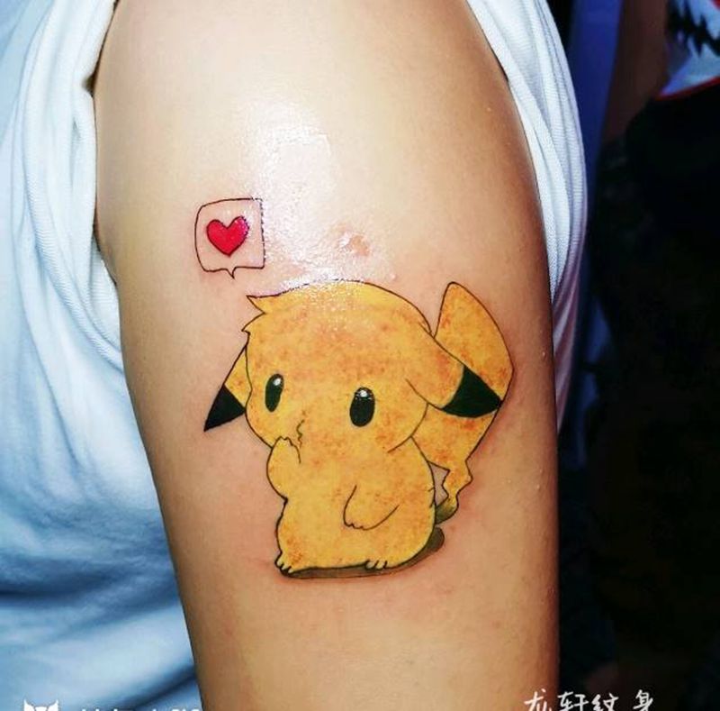 皮卡纹身图片_手臂水彩皮卡丘卡通纹身图案