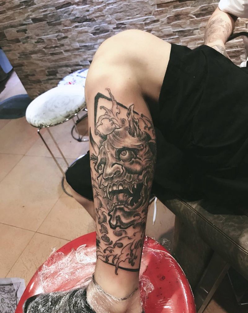 般若半包腿纹身图片