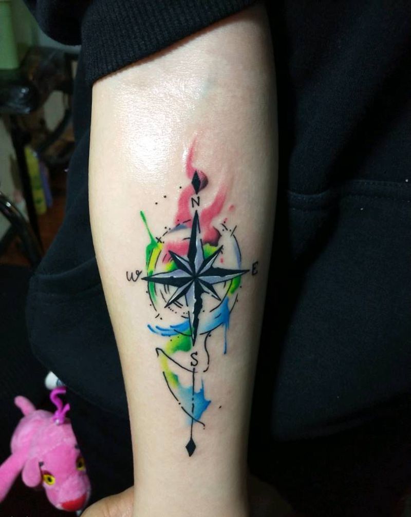 指南针纹身图片
